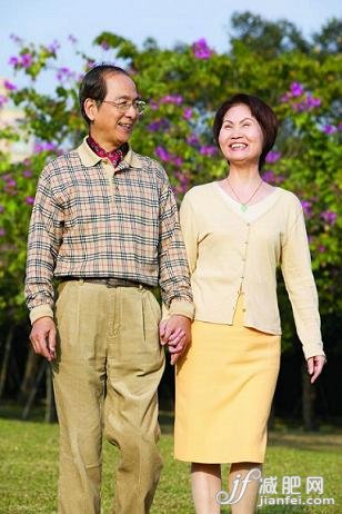 「中老年人減肥」學貓步